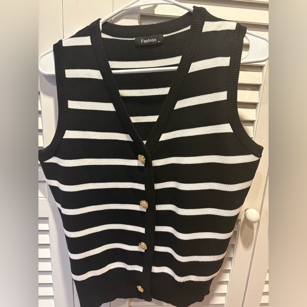 Fashion Black and White vest with functional gold buttons size medium